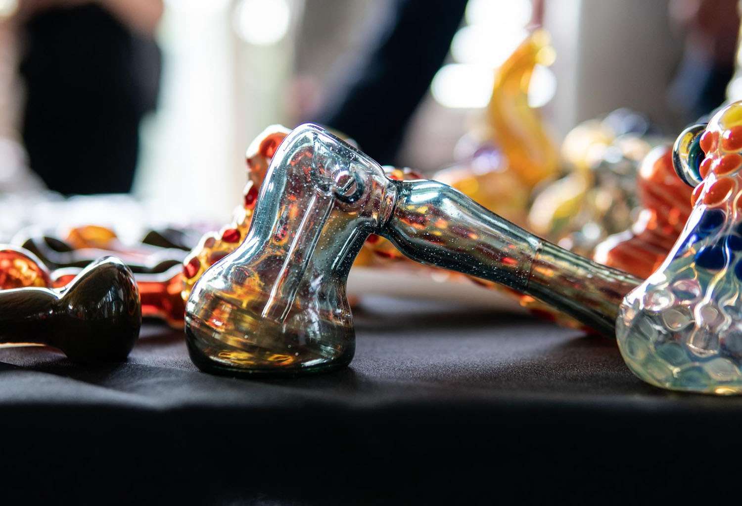 Quality smoking accessory from Pipe King Wholesale, top glass pipe wholesale distributors USA.