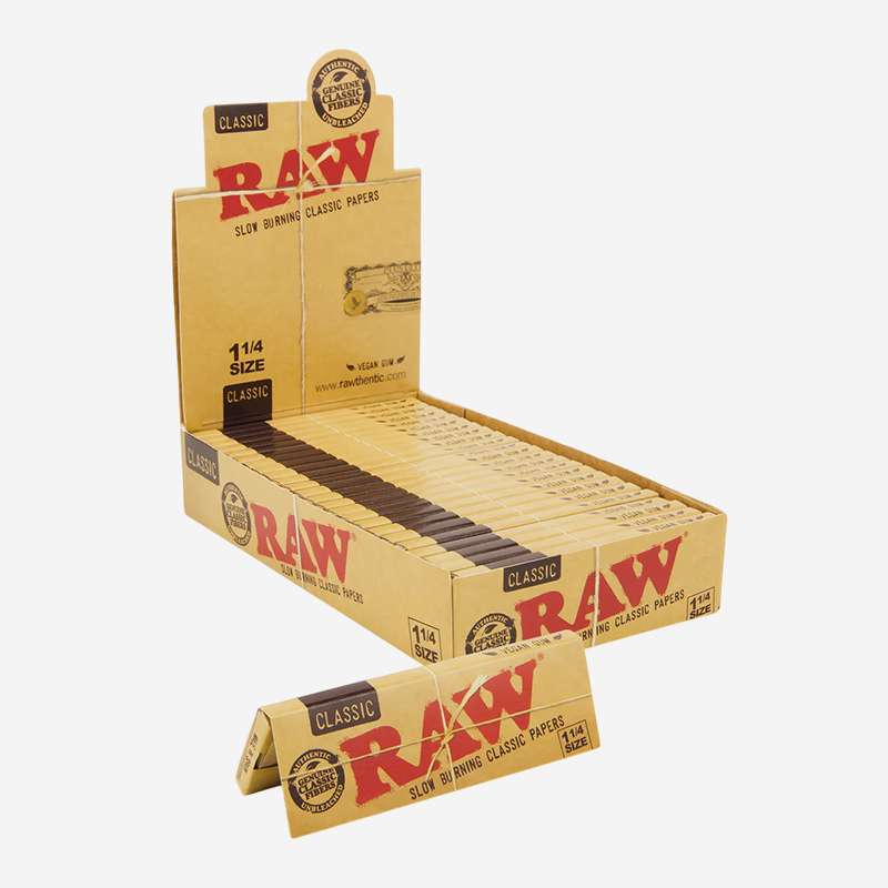 RAW Classic 1-1/4 Rolling Papers by RAW – distributed by Pipe420 – wholesale rolling papers distributor Los Angeles, CA – rolling papers and wraps supplier CA